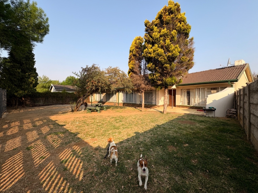 3 Bedroom Property for Sale in Flamwood North West
